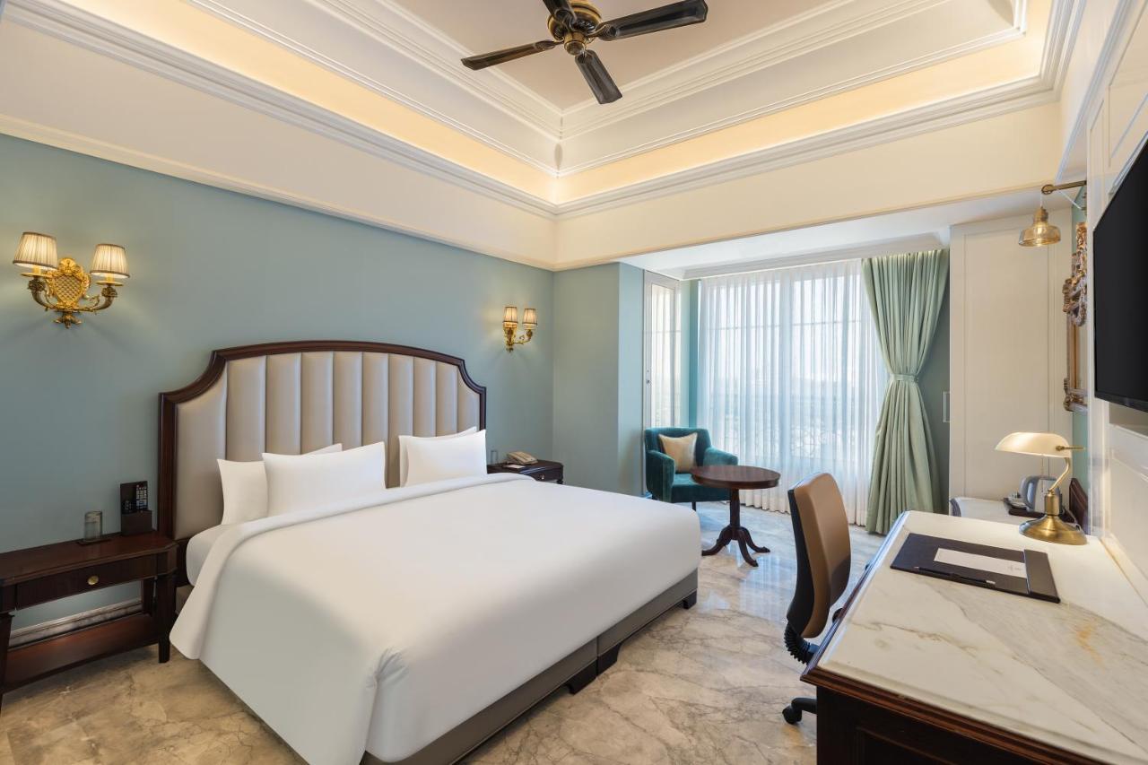 Hotel Hillock אחמדאבאד מראה חיצוני תמונה