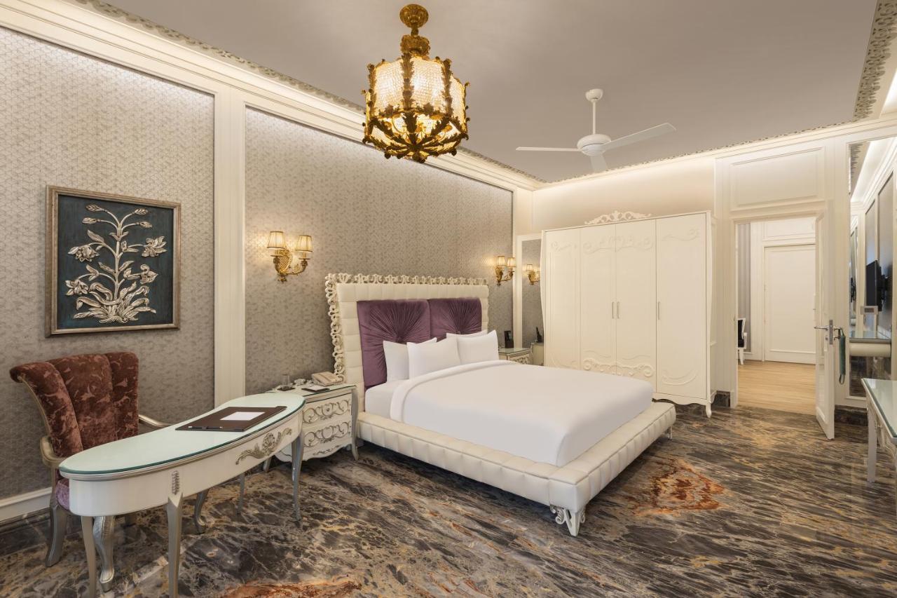 Hotel Hillock אחמדאבאד מראה חיצוני תמונה