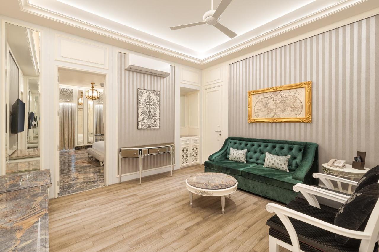 Hotel Hillock אחמדאבאד מראה חיצוני תמונה
